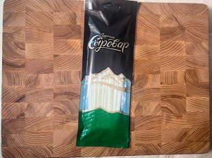 Сырный продукт ФЕРМЕРСКИЙ паутинка с паприкой: Сыр 60 гр ГОРНЫЙ СЫРОВАР (Балыковый)